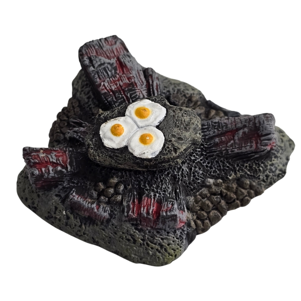 Shrek McFarlane Toys 2001 Swamp Cooking Eggs Diorama Accessory - Picture 2 of 4